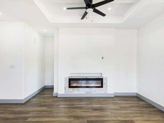 317 Kapuna Drive, Tool, TX 75143