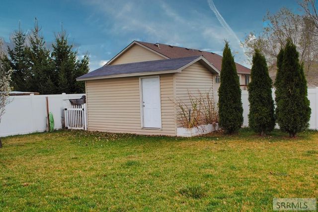 3600 Hyrum Drive, Idaho Falls, ID 83401