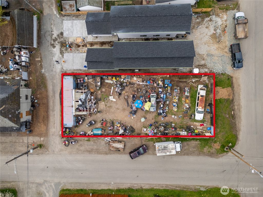 446 E 63RD St Street, Tacoma, WA 98404