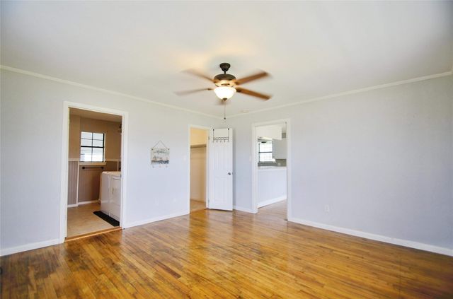 436 9th Street, San Leon, TX 77539