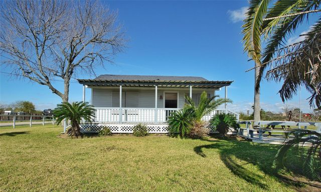 436 9th Street, San Leon, TX 77539
