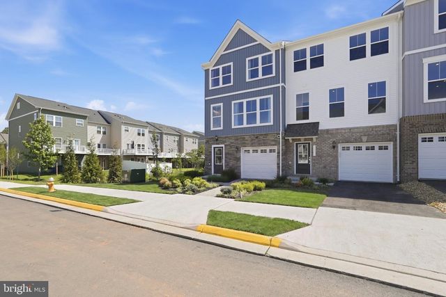10791 PENNYWELL GARDEN RD, Manassas, VA 20112