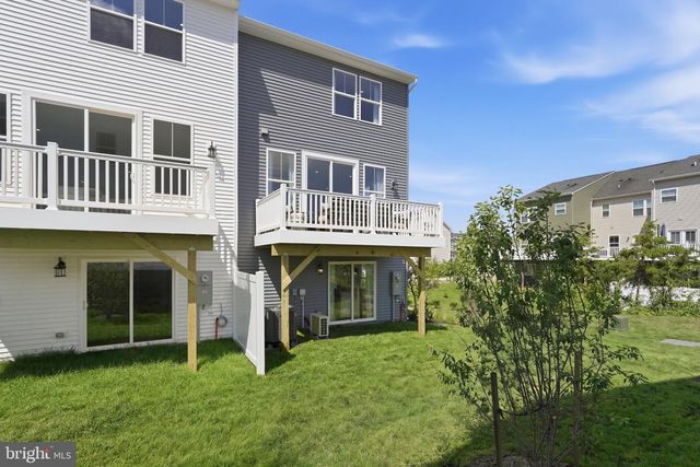 10791 PENNYWELL GARDEN RD, Manassas, VA 20112