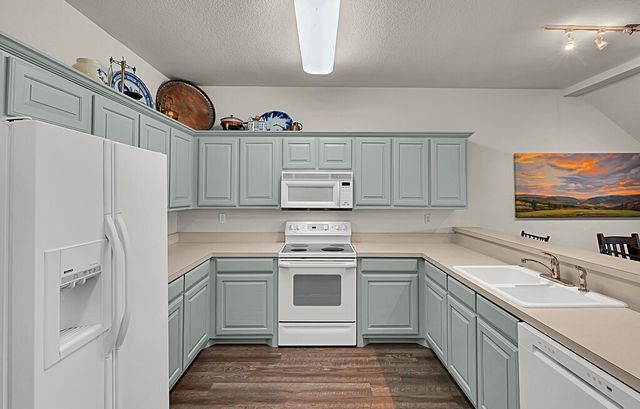 27095 Meadowmore Court 402, Whitney, TX 76692