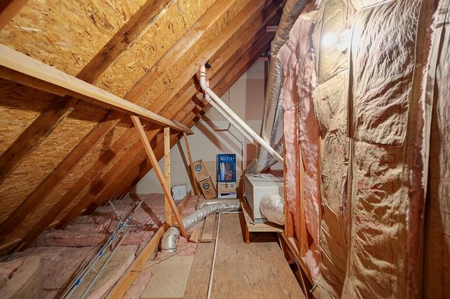 27095 Meadowmore Court 402, Whitney, TX 76692