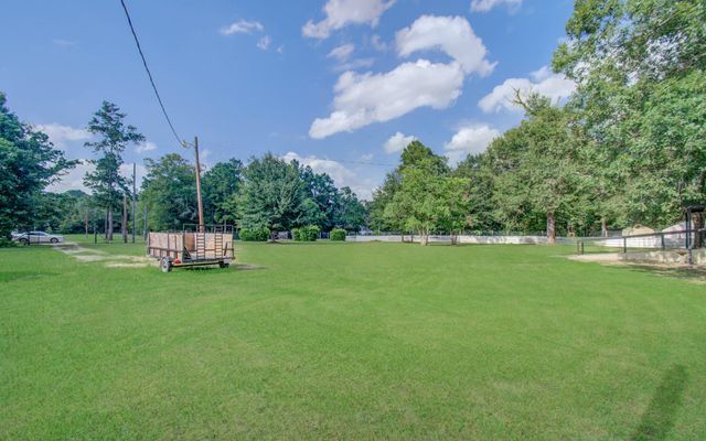 706 Cr 3141 E, Cleveland, TX 77327