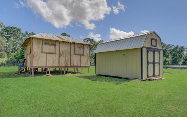 706 Cr 3141 E, Cleveland, TX 77327