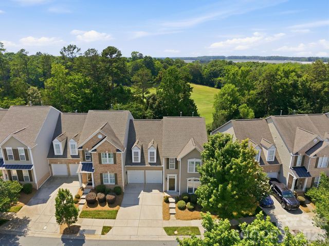 10149 Linksland Drive, Huntersville, NC 28078