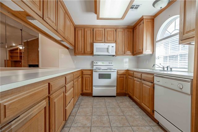 2580 & 2582 E Kantz Drive, Fayetteville, AR 72703