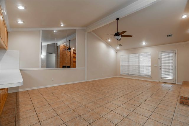 2580 & 2582 E Kantz Drive, Fayetteville, AR 72703