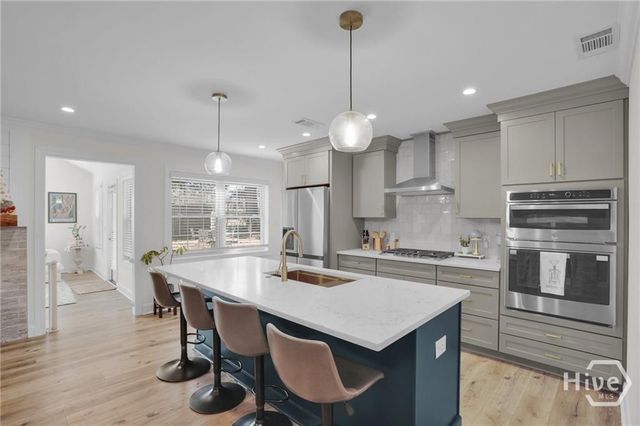 70 Quail Lane, Richmond Hill, GA 31324