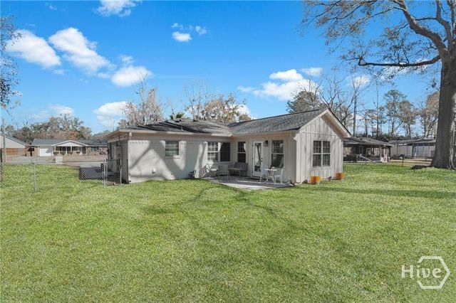 70 Quail Lane, Richmond Hill, GA 31324