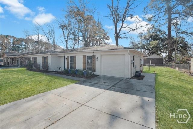 70 Quail Lane, Richmond Hill, GA 31324