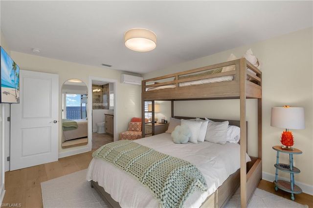 1 Sunset Captiva LN, Captiva, FL 33924