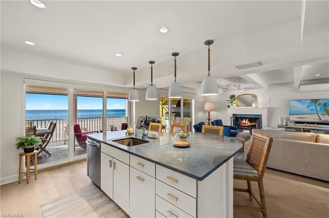 1 Sunset Captiva LN, Captiva, FL 33924