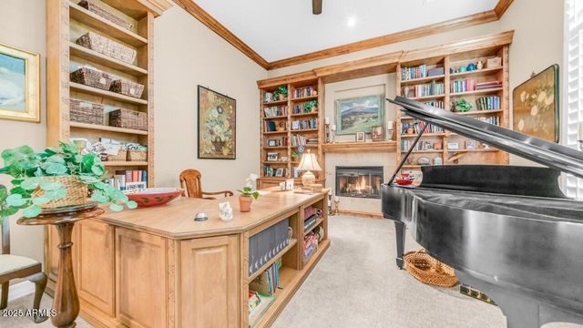 40715 N LONG LANDING Court, Phoenix, AZ 85086