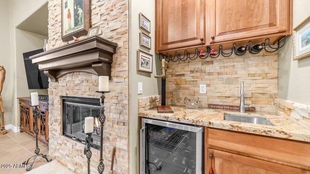 40715 N LONG LANDING Court, Phoenix, AZ 85086