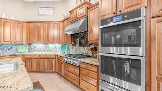 40715 N LONG LANDING Court, Phoenix, AZ 85086