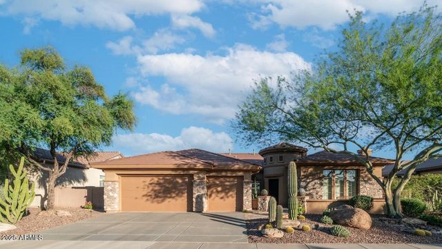 40715 N LONG LANDING Court, Phoenix, AZ 85086
