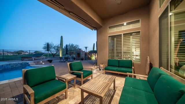 40715 N LONG LANDING Court, Phoenix, AZ 85086
