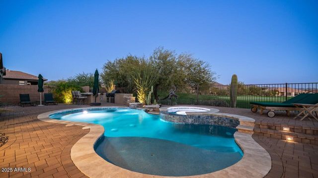 40715 N LONG LANDING Court, Phoenix, AZ 85086