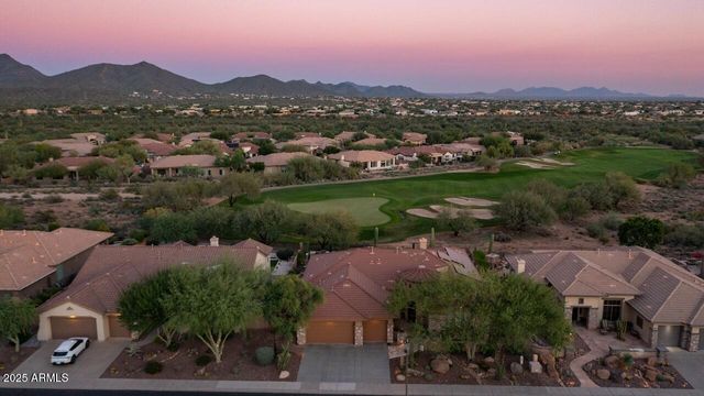 40715 N LONG LANDING Court, Phoenix, AZ 85086