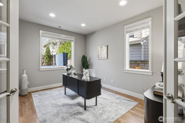 27260 SE 19th Place, Sammamish, WA 98075