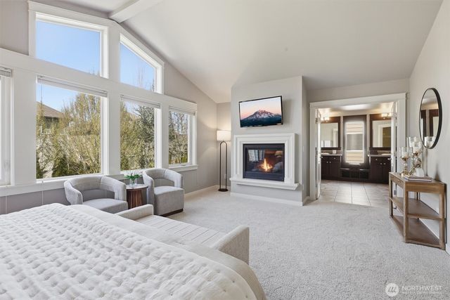27260 SE 19th Place, Sammamish, WA 98075