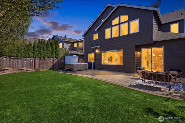 27260 SE 19th Place, Sammamish, WA 98075
