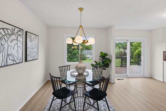18735 Pennington Avenue, Eden Prairie, MN 55346