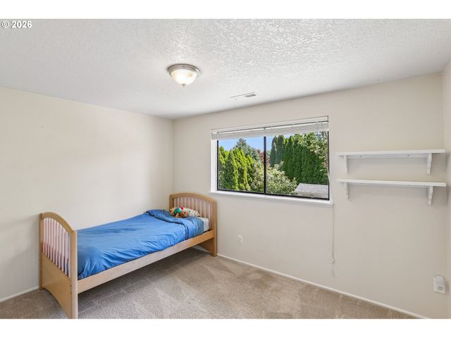 14682 Sw MAY Ct, Sherwood, OR 97140