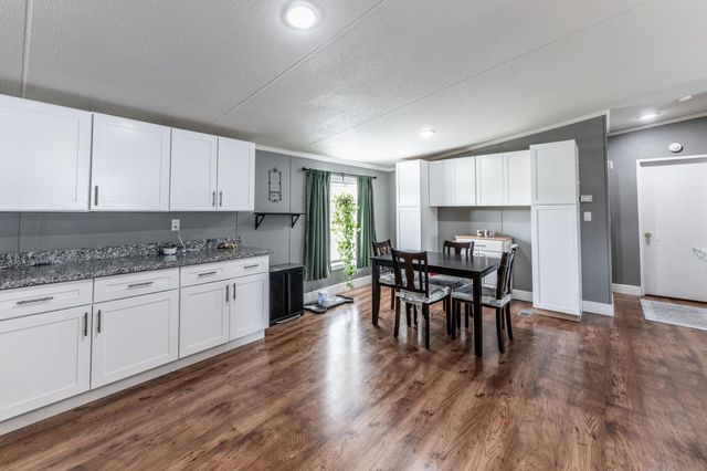 1 Jacob Street, Huntsville, TX 77320