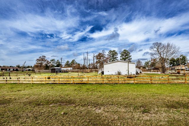 1 Jacob Street, Huntsville, TX 77320