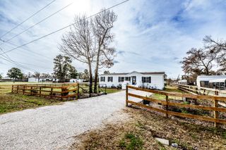 1 Jacob Street, Huntsville, TX 77320