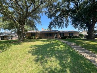 523 Clearwater Road, Grand Saline, TX 75140