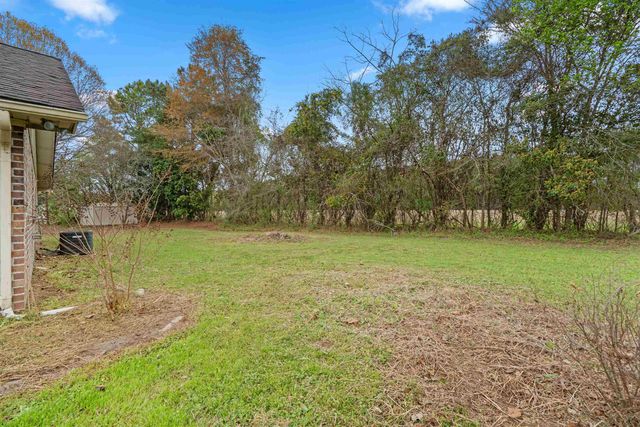 1750 Register Dr, Conway, SC 29527
