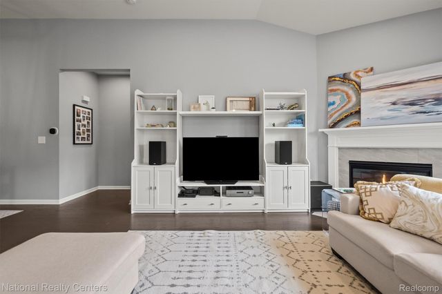 40605 Aster Court, Clinton Charter Township, MI 48036