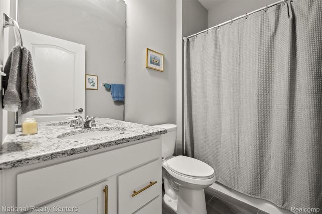 40605 Aster Court, Clinton Charter Township, MI 48036