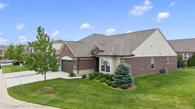 40605 Aster Court, Clinton Charter Township, MI 48036