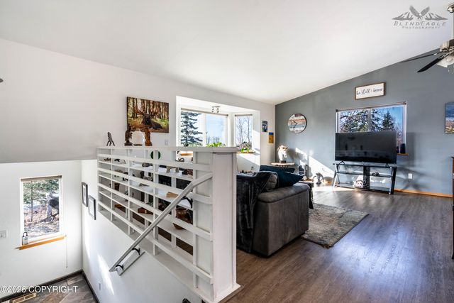 3285 W Wintergreen Drive, Wasilla, AK 99623