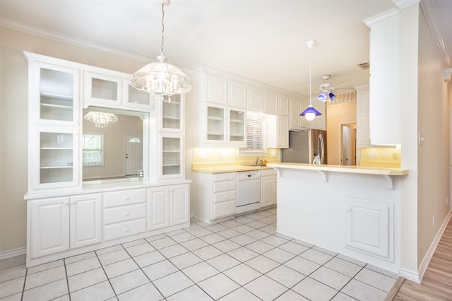 226 Gordon Street, Gainesville, TX 76240