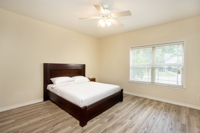 226 Gordon Street, Gainesville, TX 76240