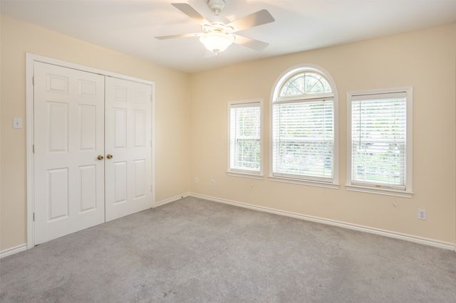 226 Gordon Street, Gainesville, TX 76240