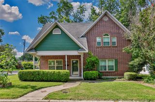 226 Gordon Street, Gainesville, TX 76240