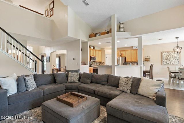 584 CHESTWOOD CHASE Drive, Orange Park, FL 32065