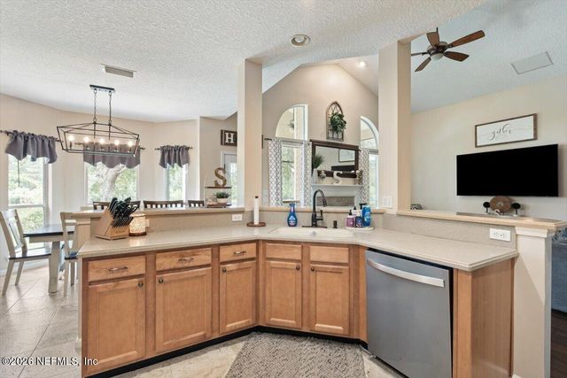 584 CHESTWOOD CHASE Drive, Orange Park, FL 32065