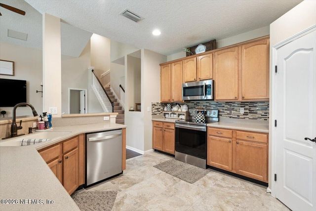 584 CHESTWOOD CHASE Drive, Orange Park, FL 32065
