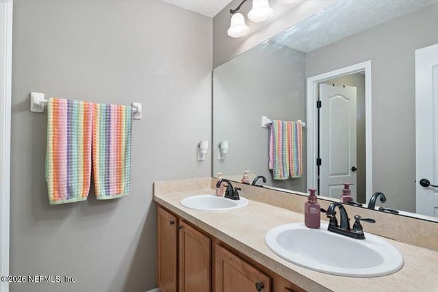 584 CHESTWOOD CHASE Drive, Orange Park, FL 32065