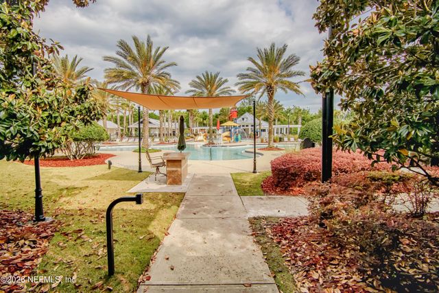 584 CHESTWOOD CHASE Drive, Orange Park, FL 32065