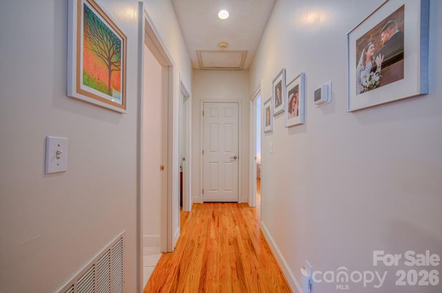9 Double Eagle Drive, Weaverville, NC 28787